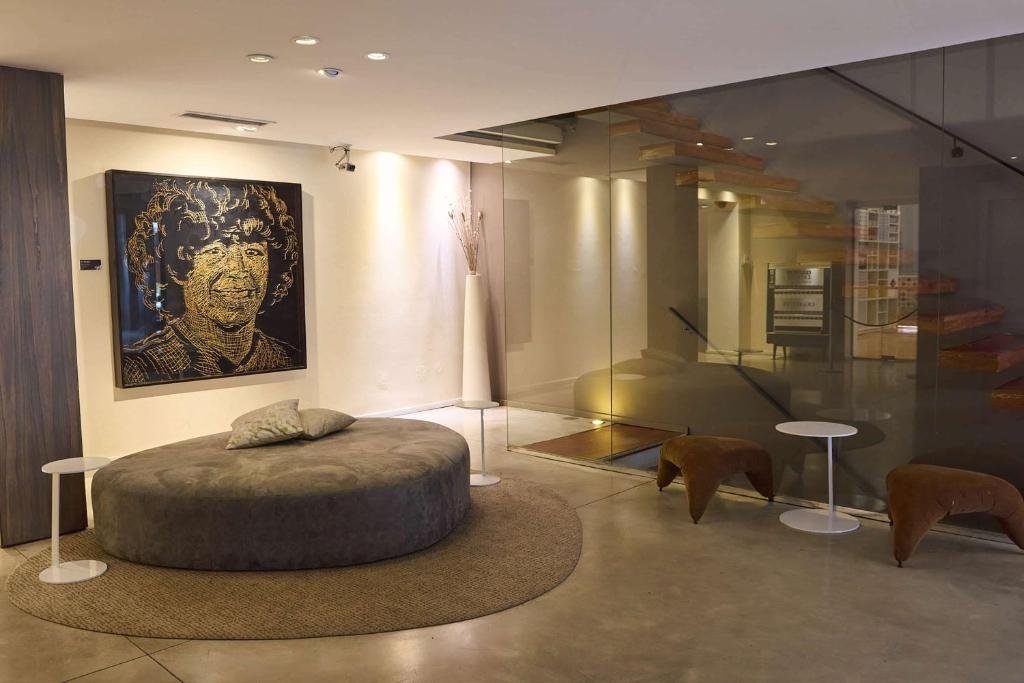 Dining and breakfast area at Esplendor by Wyndham Buenos Aires in Buenos Aires