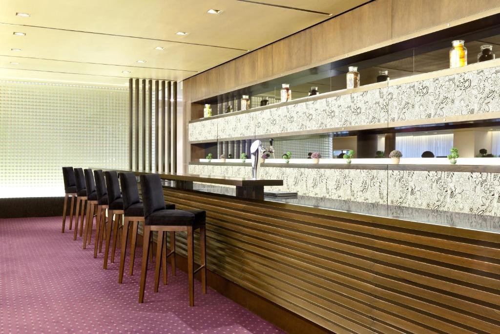 Views and spaces to enjoy at Libertador Hotel in Buenos Aires