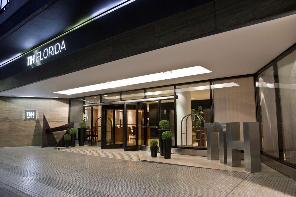 Hotel exterior and entrance of NH Buenos Aires Florida